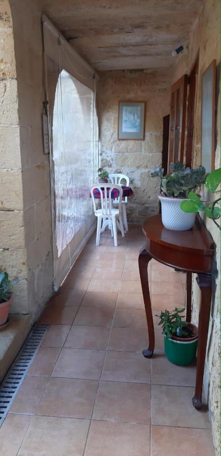 400yr In Gozo - Entire *