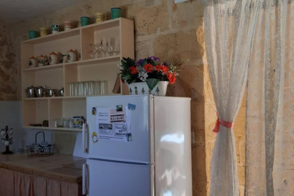Casa vacanze 400yr In Gozo - Entire *