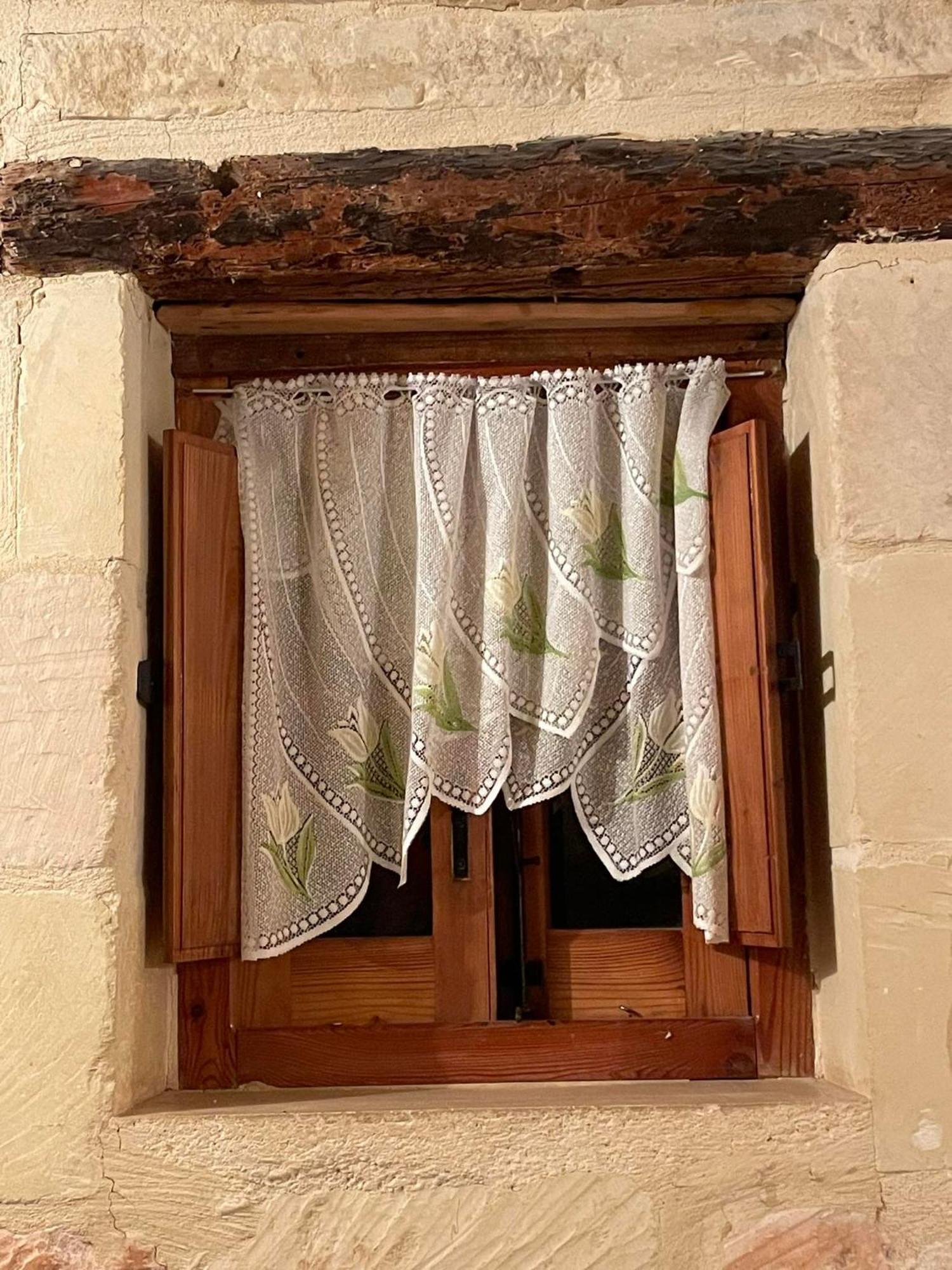 Casa vacanze 400yr In Gozo - Entire Xagħra